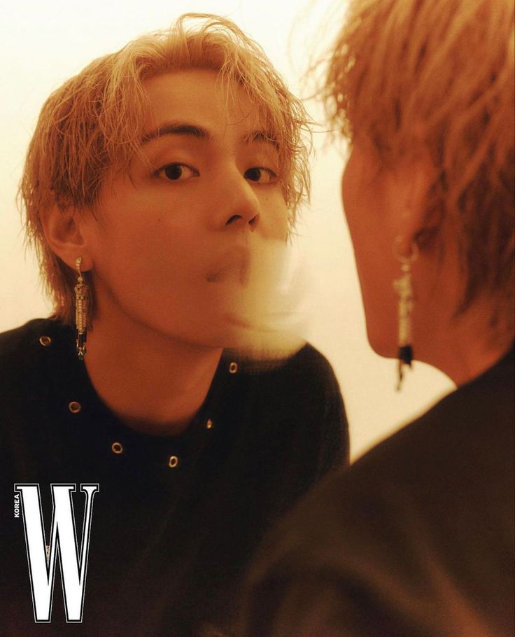 W MAGAZINE